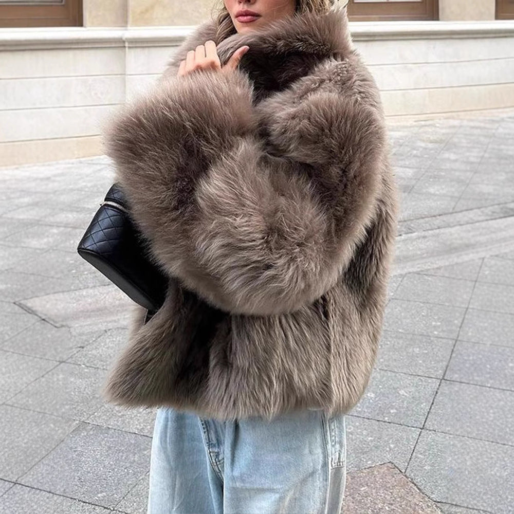 Damen Pelzjacke im modernen Oversize-Stil mit gemütlichem Kragen Heidi-Mode
