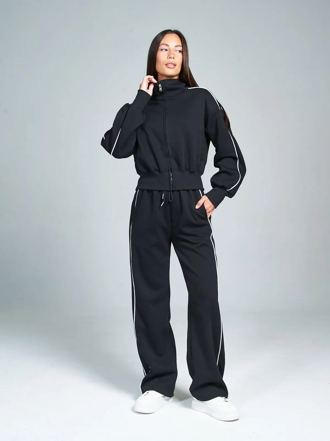 Damen Sportlicher Zweiteiliger Jogginganzug mit hohem Kragen und elastischen Bündchen Heidi-Mode