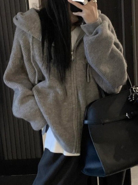 Damen Gemütlicher Strickhoodie mit großzügiger Kapuze und Reißverschluss Heidi-Mode