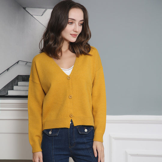 Damen Strickjacke mit V-Ausschnitt und Knopfdetails Heidi-Mode