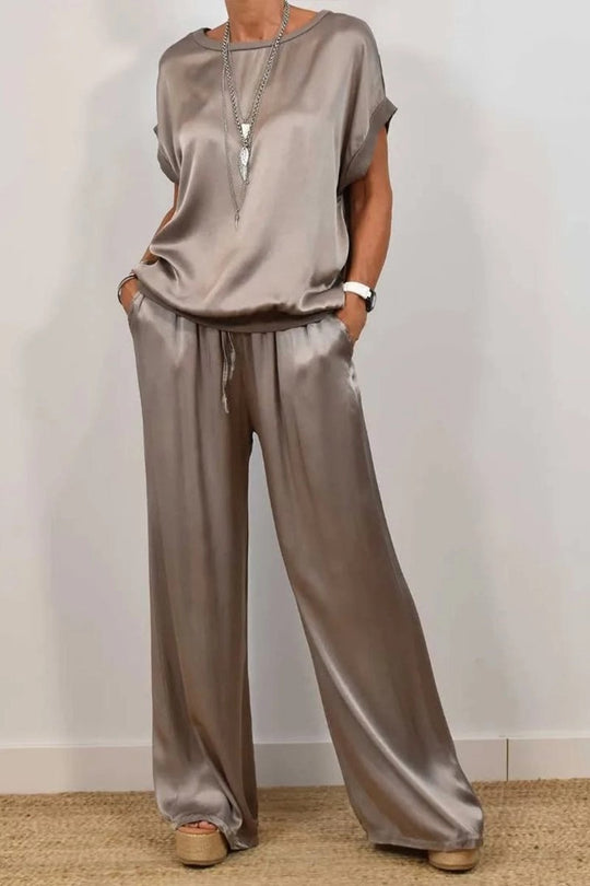 Damen Elegantes Satin Lounge-Set mit weitem Schnitt und lässigem Oberteil Heidi-Mode