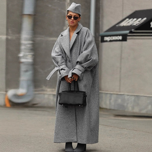 Damen Oversized Wollmantel mit gestreiftem Design und Gürtel Heidi-Mode