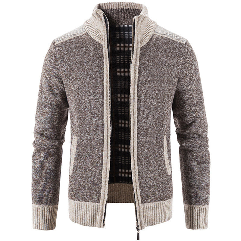 Herren Strickjacke mit modernem Stehkragen und strukturiertem Design Heidi-Mode