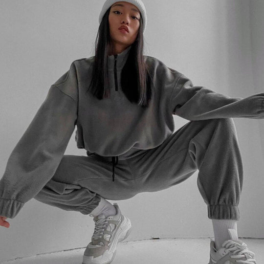 Damen Fleece-Pullover und Jogginghose mit engem Bund Heidi-Mode