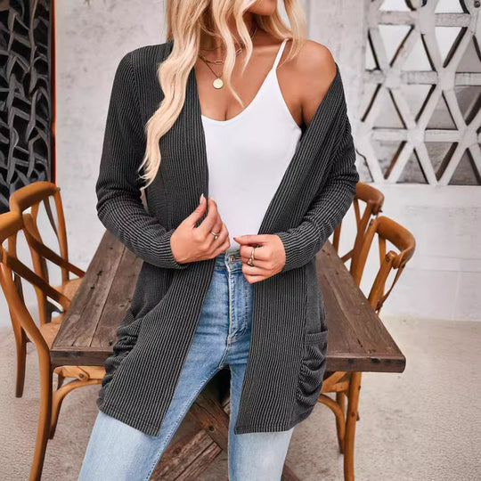 Damen Strickjacke mit Raffung und praktischen Taschen Heidi-Mode
