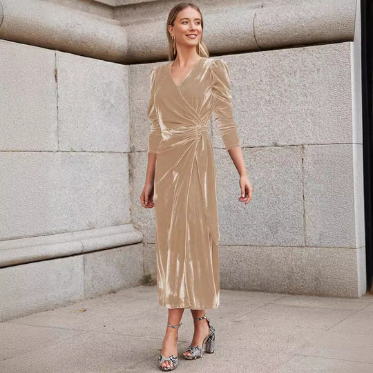 Damen Elegantes Wickelkleid mit Puffärmeln und Goldakzenten Heidi-Mode