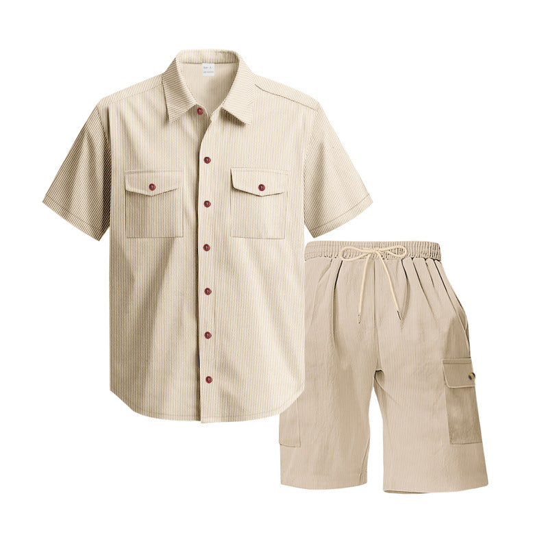 Herren komfortables Freizeitoutfit mit Kurzarmhemd und lockeren Shorts Heidi-Mode