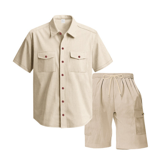Herren komfortables Freizeitoutfit mit Kurzarmhemd und lockeren Shorts Heidi-Mode