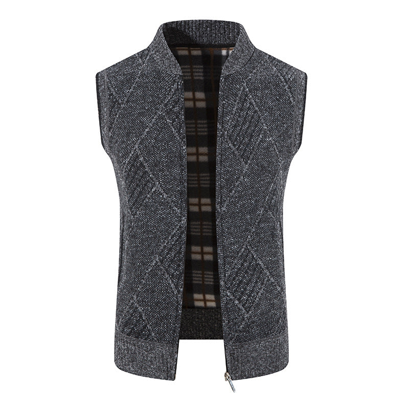 Herren Strickjacke ohne Ärmel mit modernem Zopfmuster Heidi-Mode