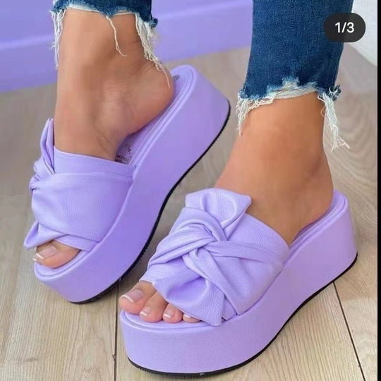 Damen Wedge-Pantoletten mit stilvollem Knotendesign und rutschfester Sohle Heidi-Mode