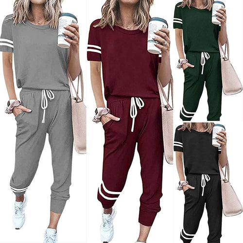 Damen Freizeitanzug mit stylishem Kontraststreifen Heidi-Mode