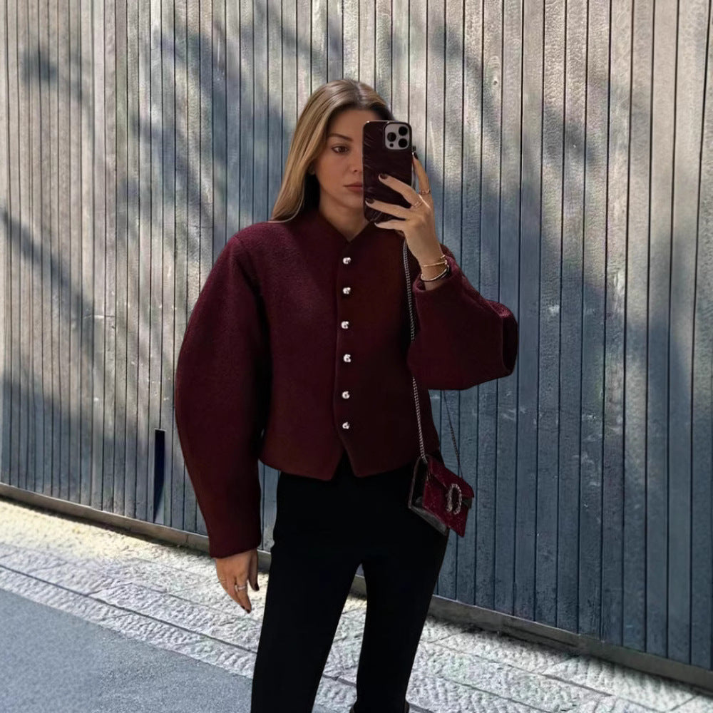 Damen Chice Überwurfjacke mit strukturiertem Design und eleganten Knöpfen Heidi-Mode