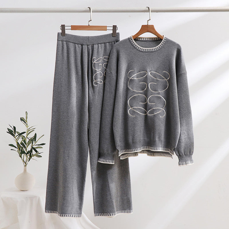 Damen gemütliches Sweatset mit grafischem Design und eleganten Kontrastdetails Heidi-Mode