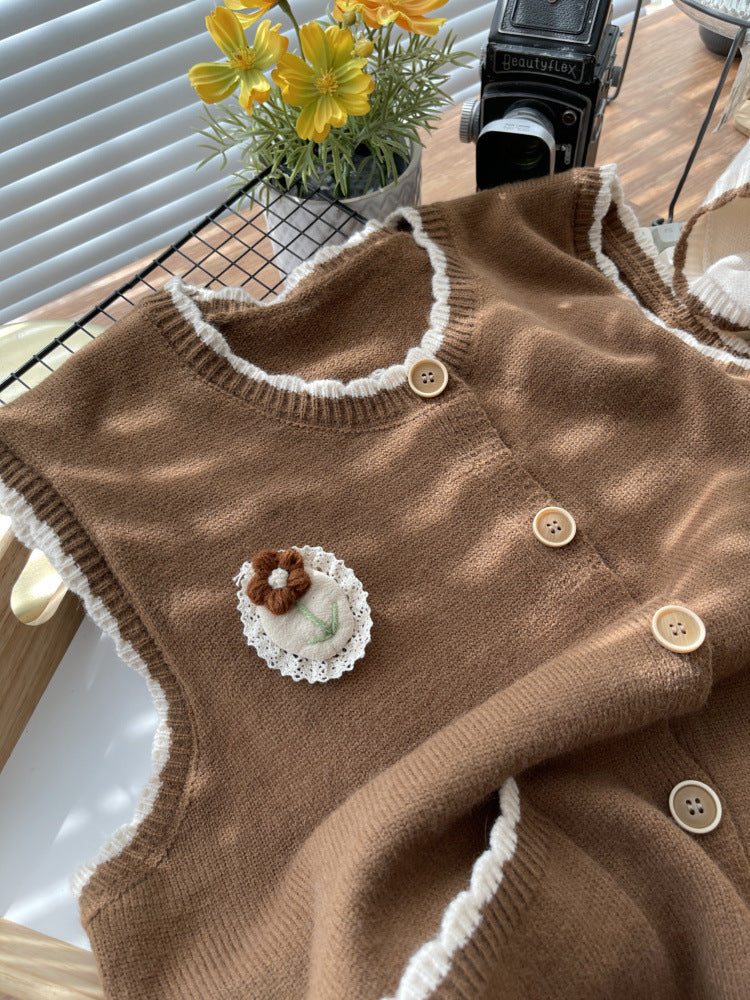 Damen Strickweste mit kontrastierenden Details und Taschen Heidi-Mode