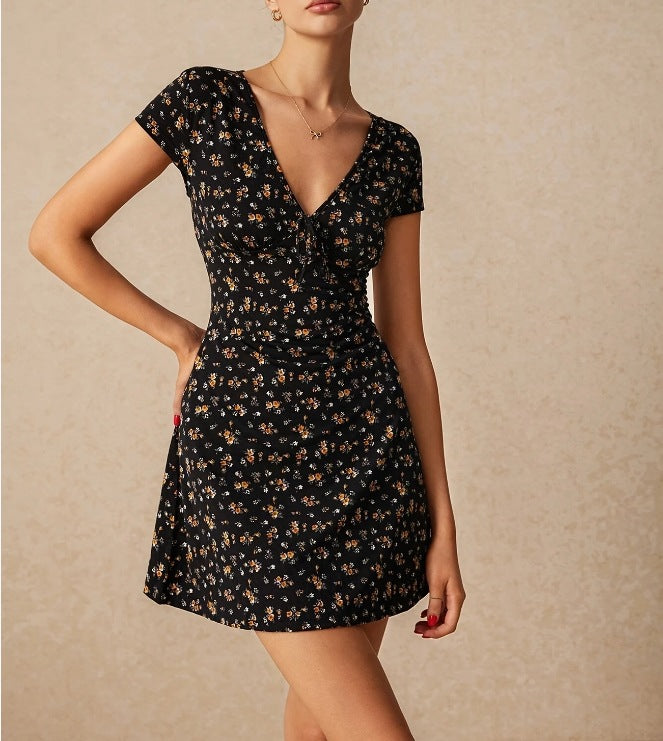 Damen Kurzarm Kleid mit blumigem Schnitt und Wickeldetails Heidi-Mode