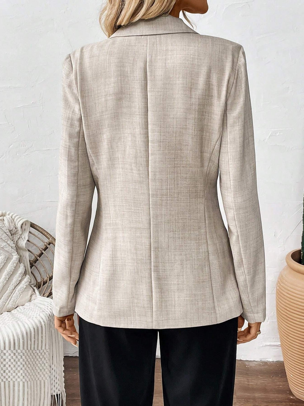Damen Eleganter und leichter Blazer mit modernem Schnitt und praktischen Taschen Heidi-Mode