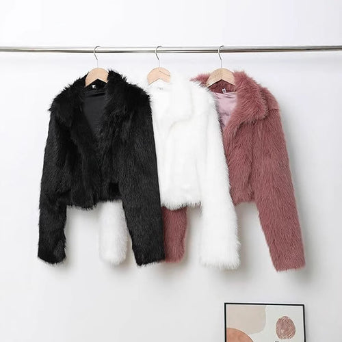 Damen Kurze Kunstpelzjacke mit weichem Fell und eleganter Silhouette Heidi-Mode