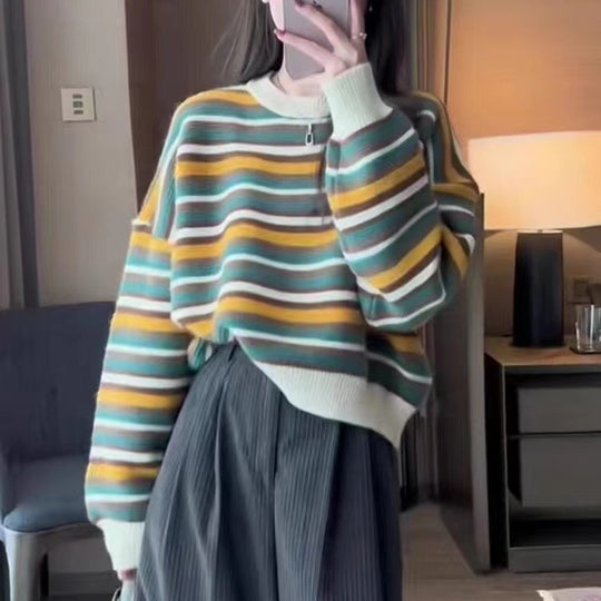 Damen gestreifter Pullover mit weitem Schnitt und modischen Details Heidi-Mode