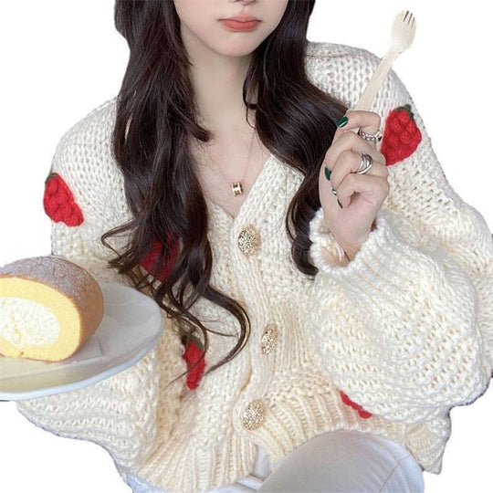 Damen Grober Strickcardigan mit Blumenstickerei und funkelnden Knöpfen Heidi-Mode