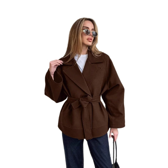 Damen Modische Wickeljacke aus hochwertigem Material mit taillierbarem Gürtel Heidi-Mode