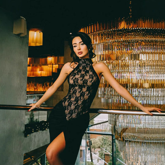 Damen elegantes Transparentes Spitzenkleid mit asymmetrischem Rock Heidi-Mode