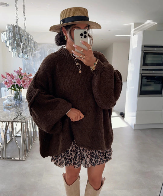 Damen lässiger Oversize Pullover mit hohen Ärmeln und unkonventionellem Schnitt Heidi-Mode