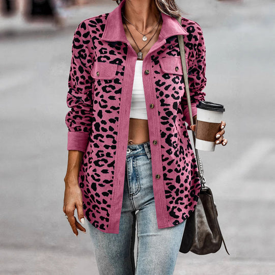 Damen Freizeitjacke mit strukturiertem Leopardenmuster und praktischen Taschen Heidi-Mode