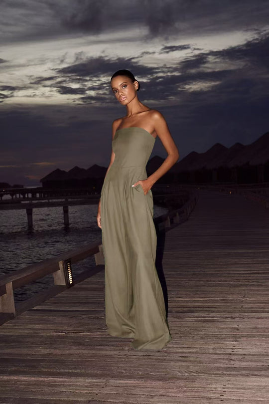 Damen trägerloser Jumpsuit mit weitem Bein und seitlichen Taschen Heidi-Mode