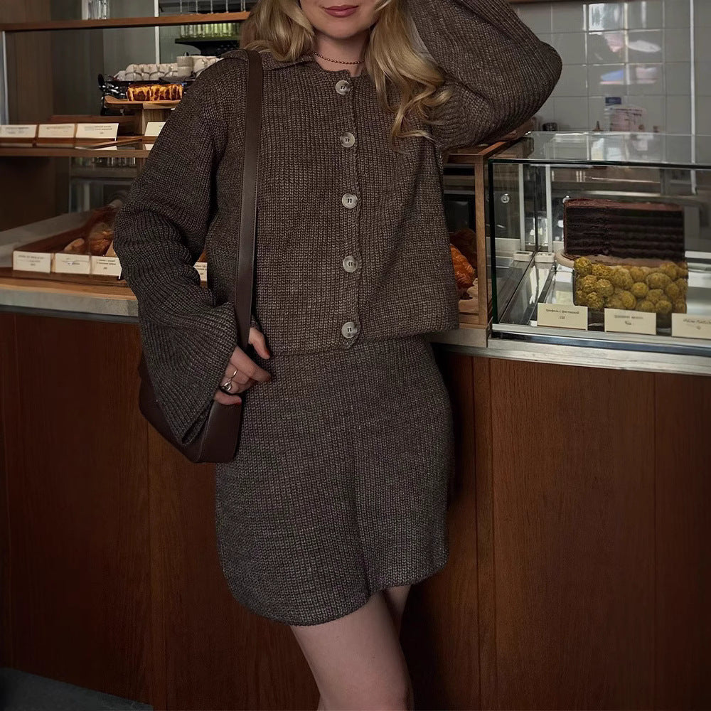 Damen Knitwear Set mit eleganten Knopfdetails Heidi-Mode