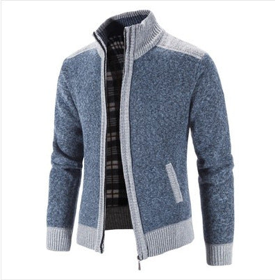 Herren Strickjacke mit hohem Kragen und kariertem Innenfutter Heidi-Mode