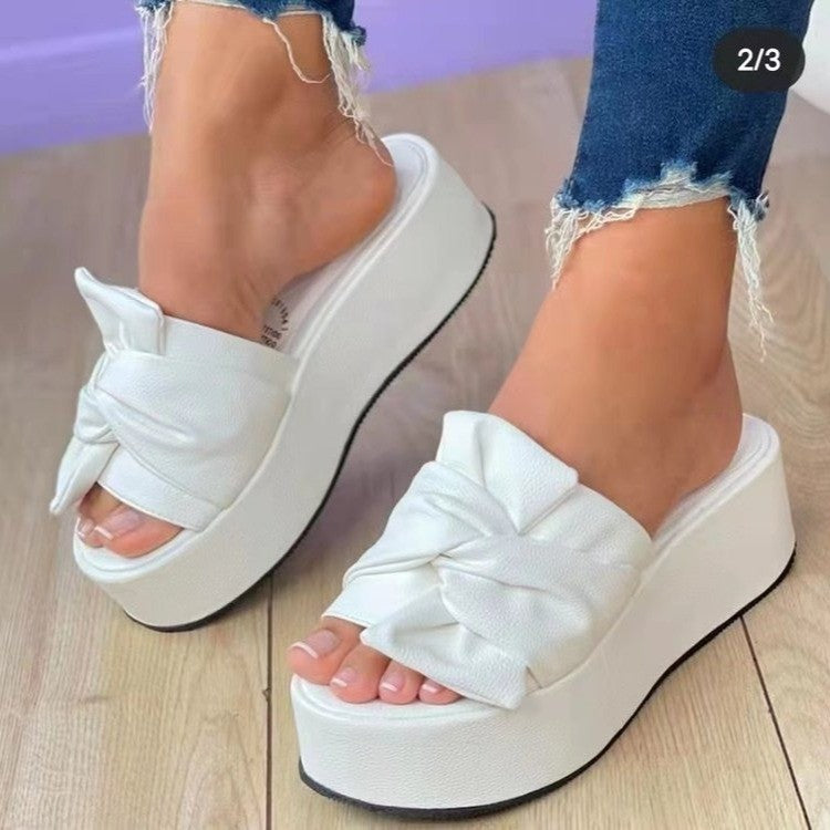 Damen Wedge-Pantoletten mit stilvollem Knotendesign und rutschfester Sohle Heidi-Mode