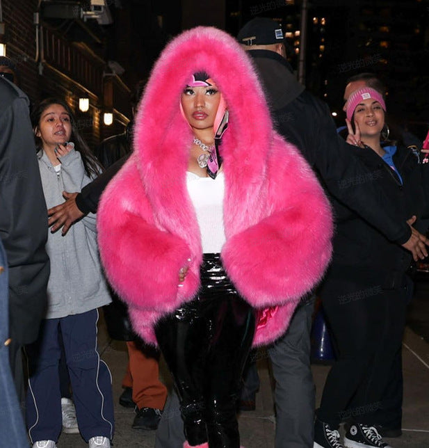 Damen oversized Kunstpelz-Jacke mit Kapuze und weiten Ärmeln Heidi-Mode