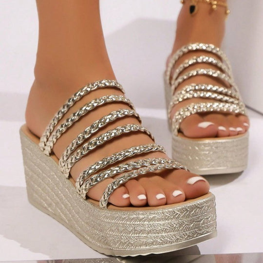 Damen Plateau-Sandalen mit geflochtenem Riemen-Detail Heidi-Mode