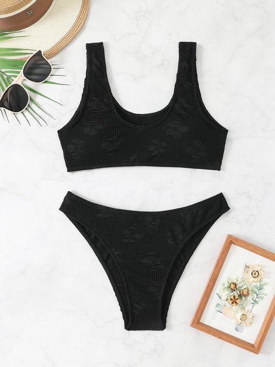 Damen Bikini-Set mit strukturiertem Oberteil und hoch geschnittenem Slip Heidi-Mode