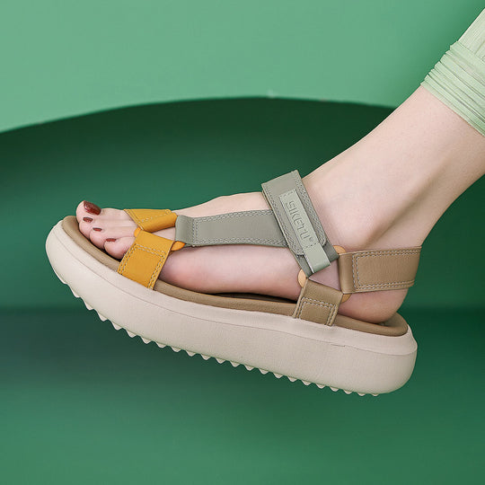 Damen modische Sandalen mit verstellbaren Riemen und dämpfender Sohle Heidi-Mode