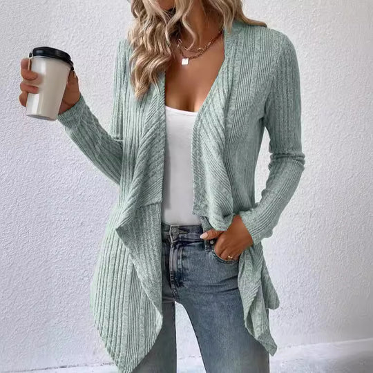 Damen gemütliche Strickjacke mit lässigem Schnitt und asymmetrischem Saum Heidi-Mode