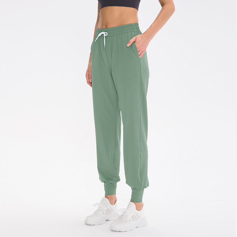 Damen Sportliche Jogginghose mit elastischem Bund und praktischen Taschen Heidi-Mode