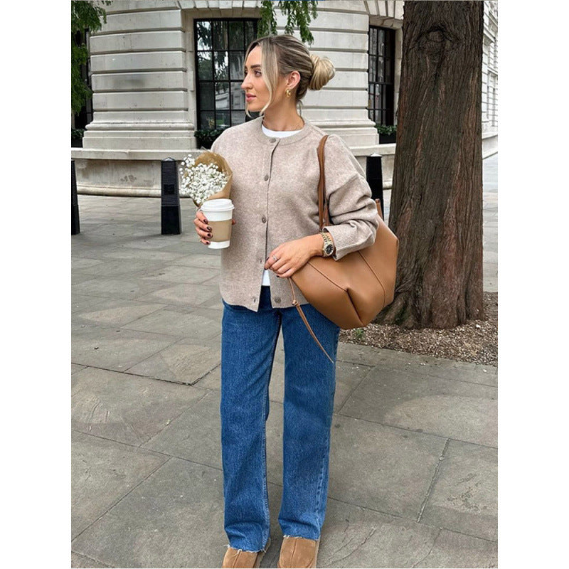 Damen leichte Strickjacke mit Knopfdetails und modischem Schnitt Heidi-Mode