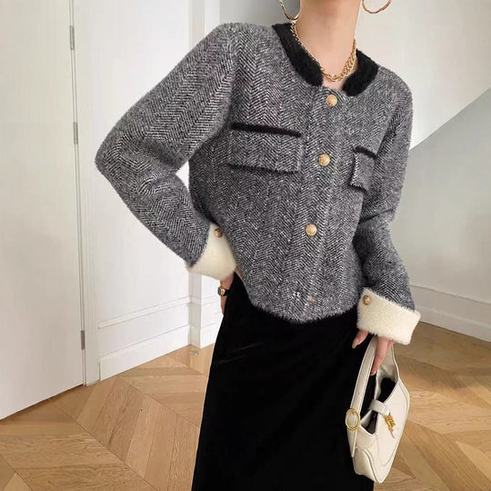 Damen Modischer Strickjacke mit Struktur und eleganten Knopfdetails Heidi-Mode