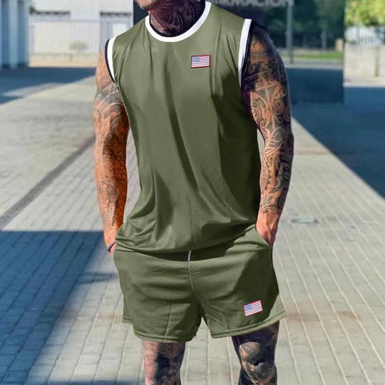 Heidi-Mode | Set von lässigen Sportshorts und Kurzarmshirts für Herren