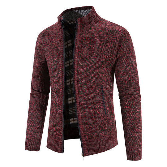 Herren Strickjacke mit modernem Stehkragen und praktischen Taschen Heidi-Mode