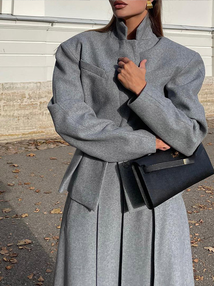 Damen elegante Oversize-Jacke mit hohem Kragen und strukturierten Ärmeln Heidi-Mode