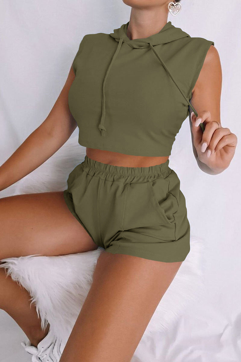Damen Sportliches Zweiteiliges Set mit Kapuzenoberteil und Shorts Heidi-Mode