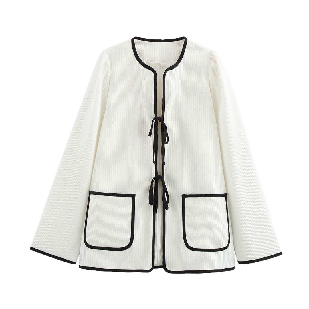 Damen modische Überziehjacke mit eleganten Binde-Details und praktischen Taschen Heidi-Mode