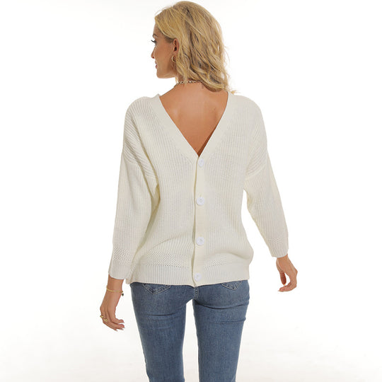 Damen Strickjacke mit tiefem V-Ausschnitt und dekorativer Knopfleiste Heidi-Mode
