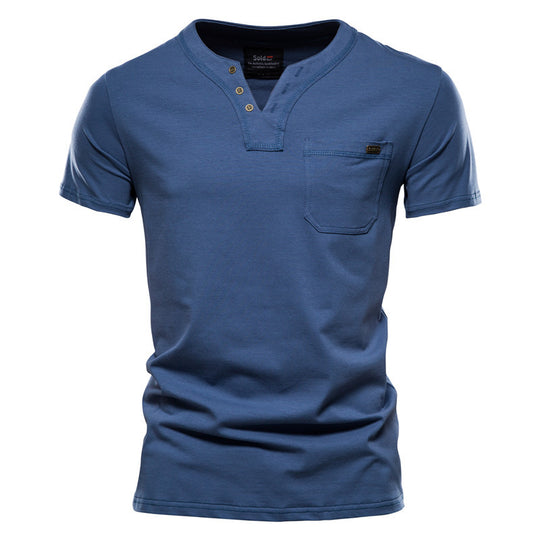 Herren V-Ausschnitt T-Shirt mit Druckknöpfen und Brusttasche Heidi-Mode