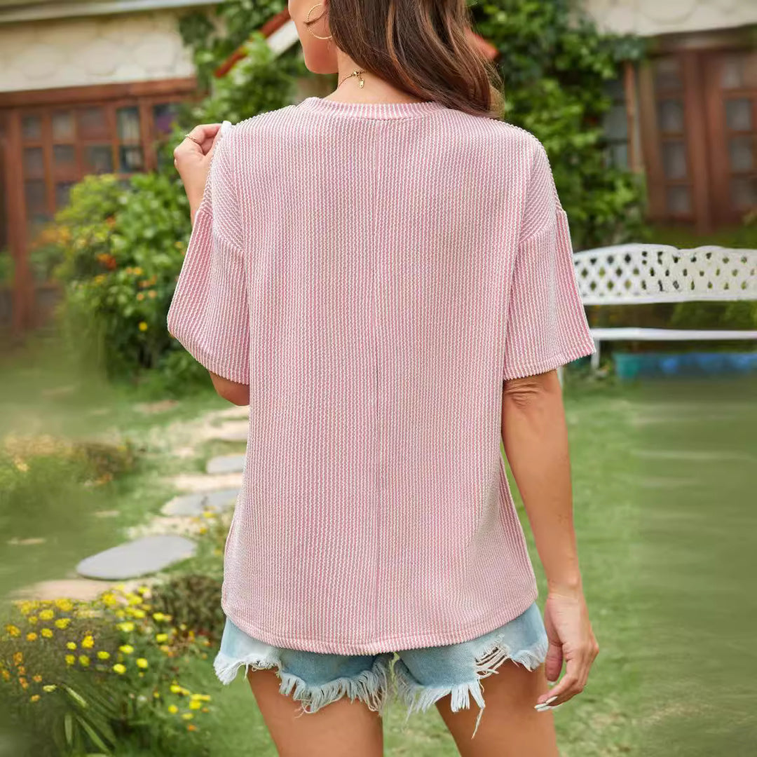 Damen lässiges T-Shirt mit strukturierter Textur und praktischer Brusttasche Heidi-Mode