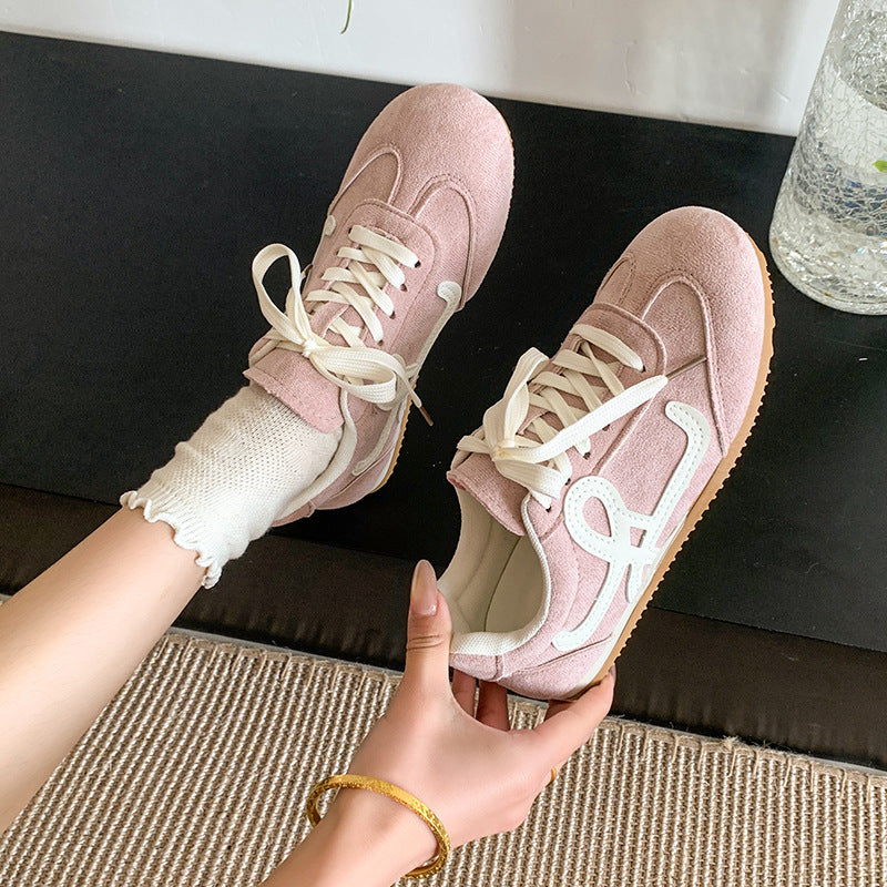 Damen sportliche Sneaker aus hochwertigem Wildleder mit atmungsaktiven Einsätzen und rutschfester Sohle Heidi-Mode