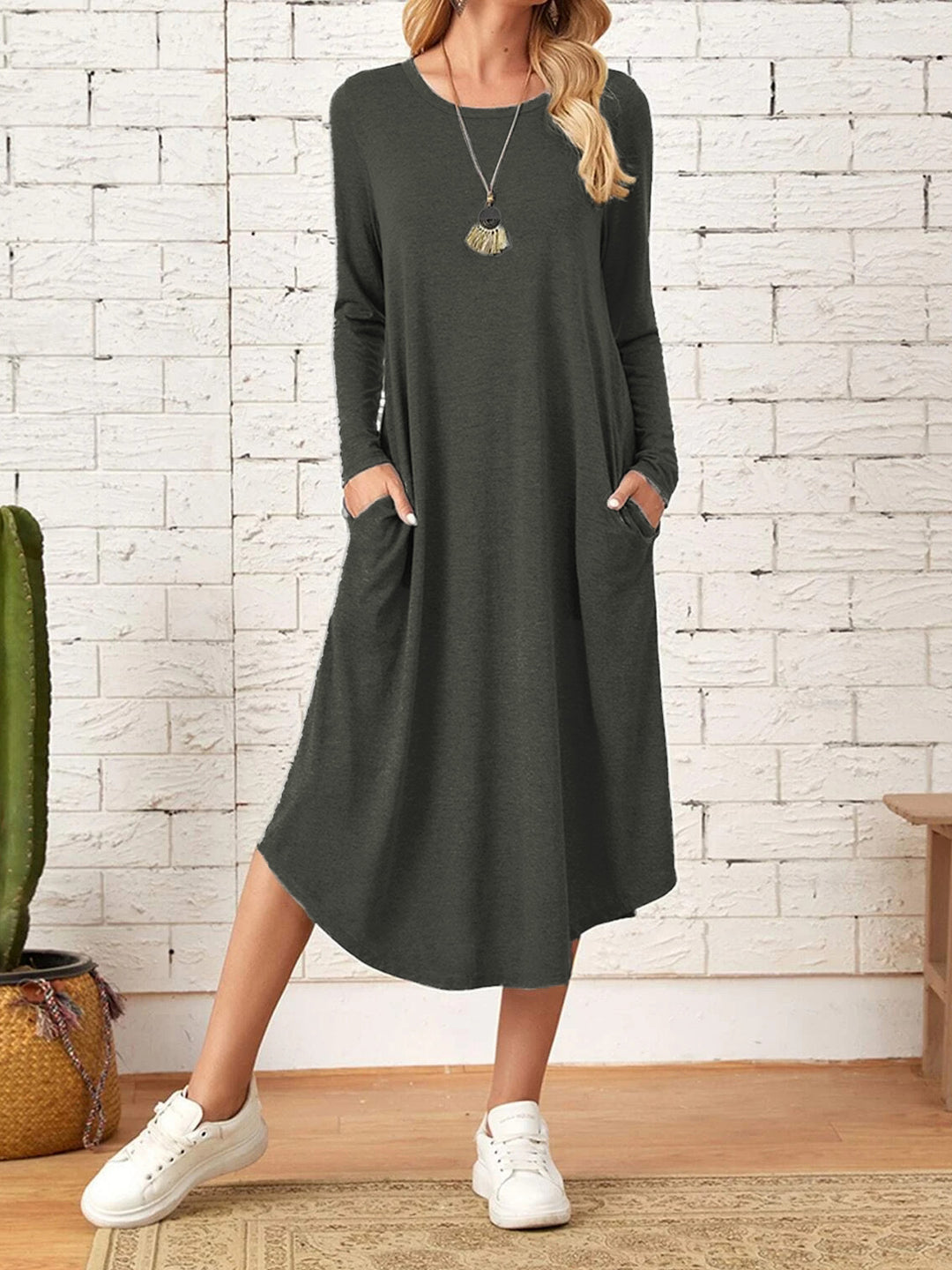 Damen lässiges Maxikleid mit elegantem Schnitt und hohem Saum Heidi-Mode