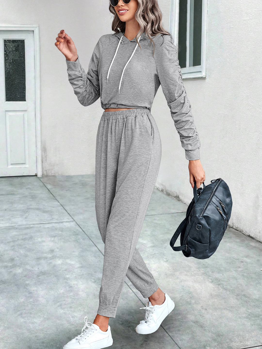 Damen Cropped Hoodie mit Laufhose Set Heidi-Mode